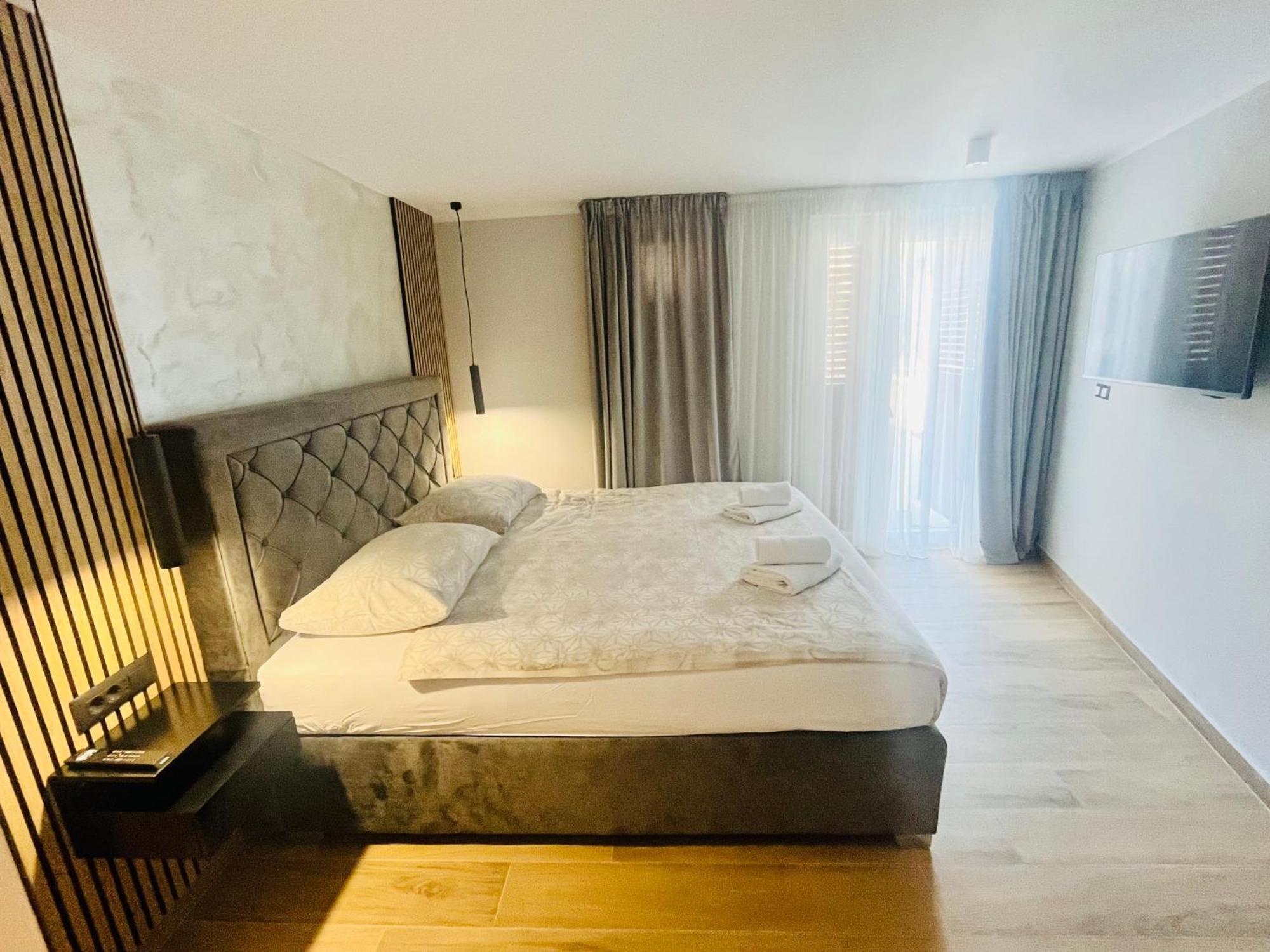 Villa Verandah Trogir Bagian luar foto